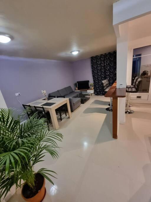 Appartement Vue Mer Avec Parking Gratuit Sur Place Bastia  Exterior foto